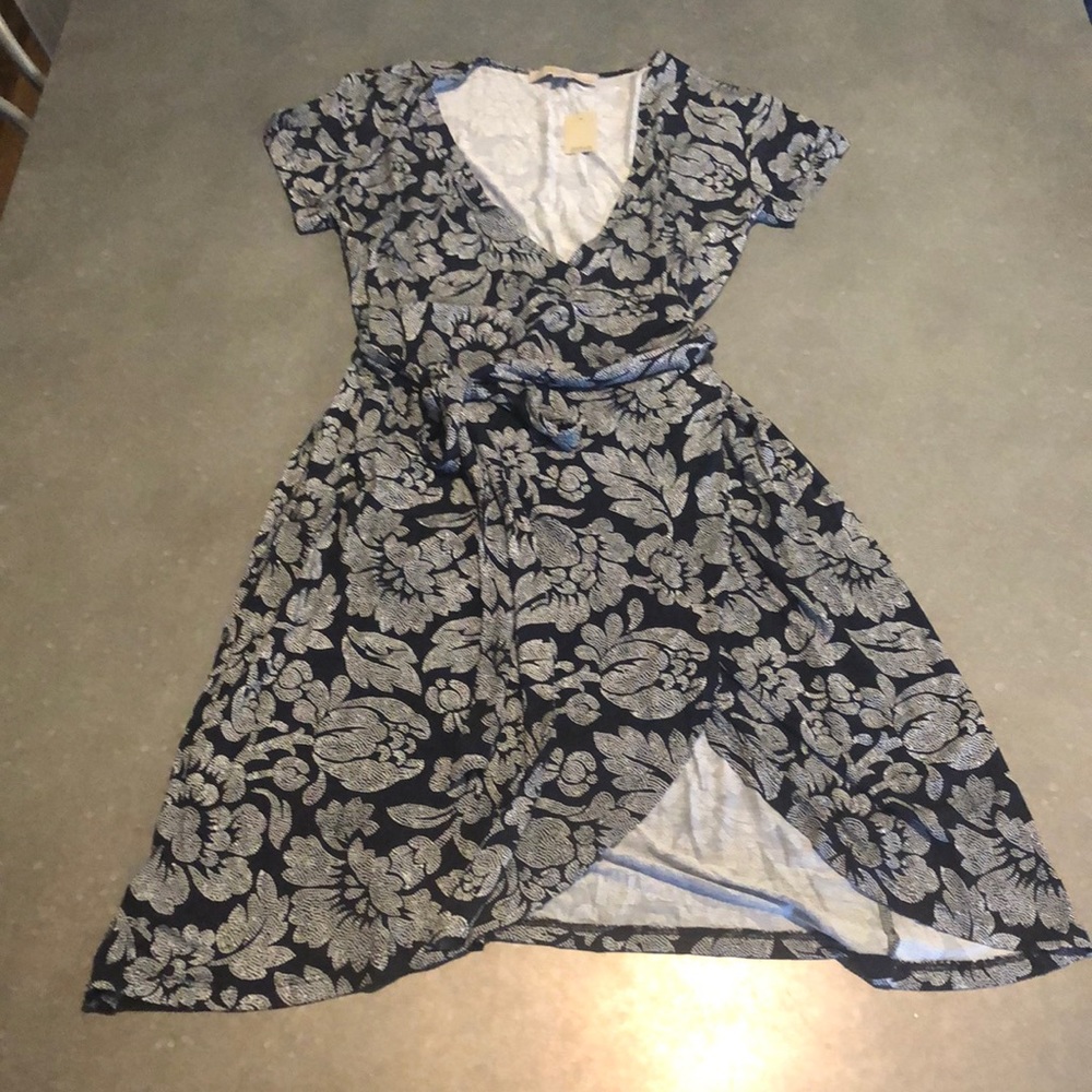 LOFT Navy & White Flower Print Wrap Dress